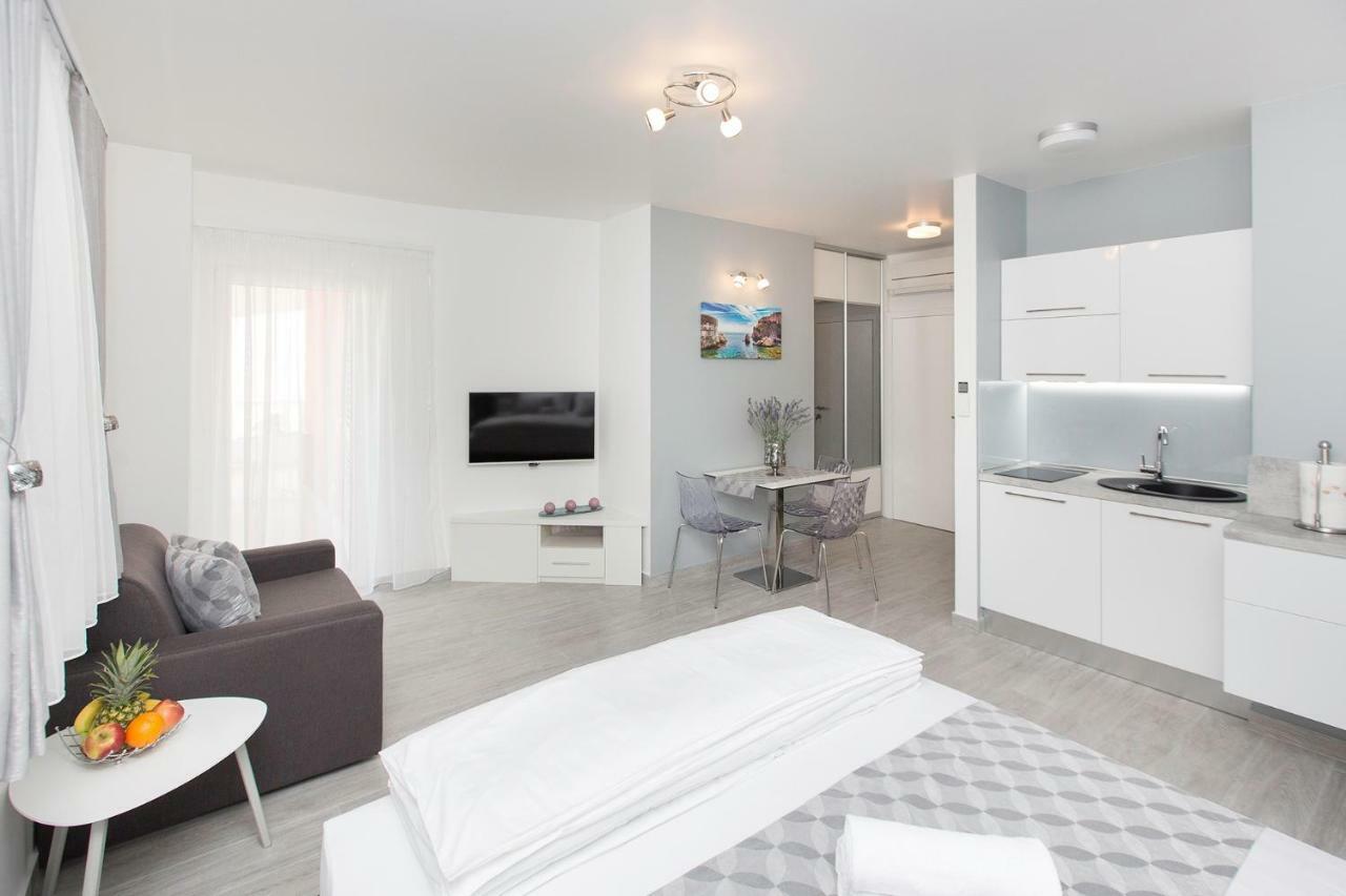 Villa Apartments Art 特罗吉尔 外观 照片