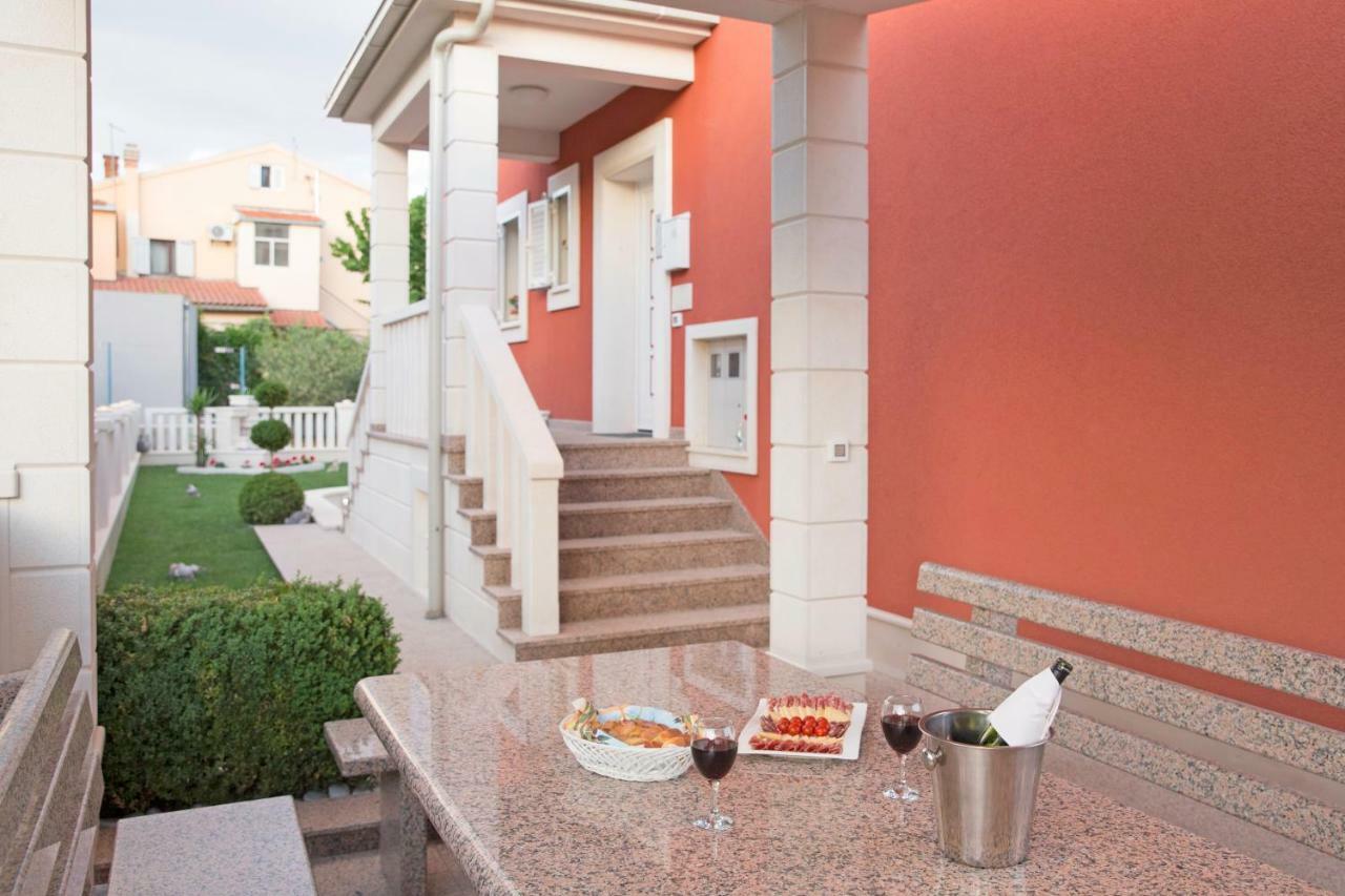 Villa Apartments Art 特罗吉尔 外观 照片